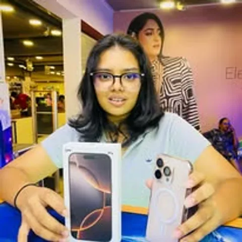 Happy ALOKA TECH customer with their new device